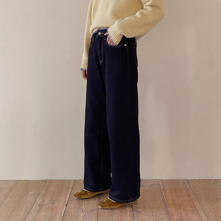 Dame afslappet sweater med moderne krave og struktureret design Stilla