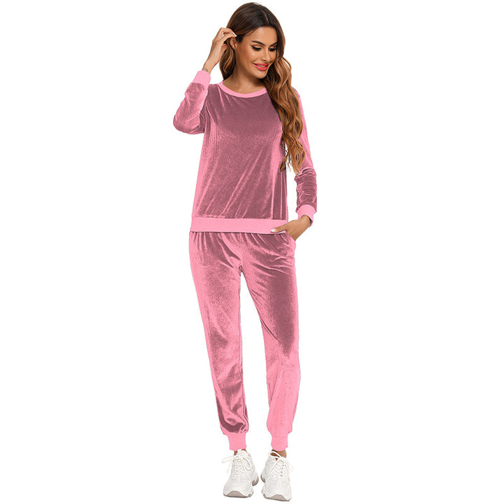 Dame Velours Loungewear-sæt med elastiske manchetter og behagelig pasform Stilla