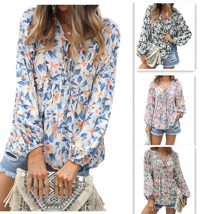 Damebluse med floralt design Stilla