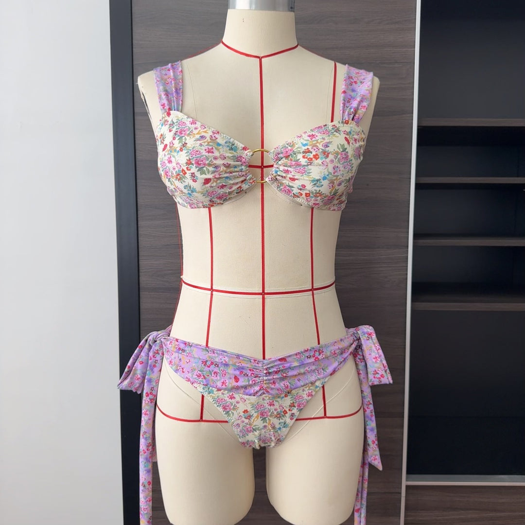 Dame Bikini-sæt med elegante detaljer Stilla