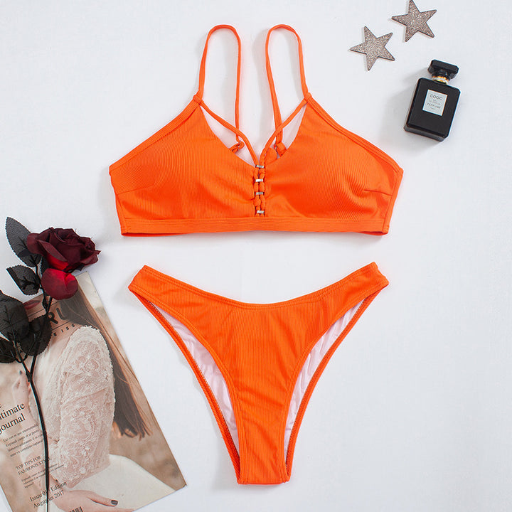 Dame bikini med moderne knudedetail og justerbare stropper Stilla