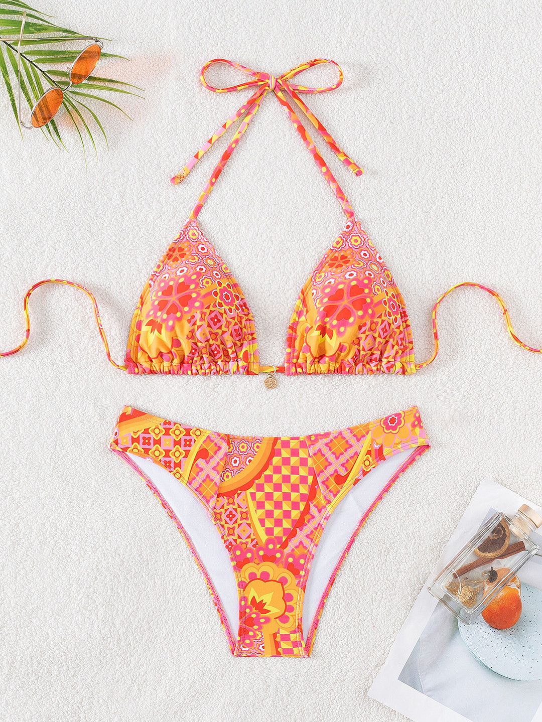 Dametriangel-bikini med blomsterprint og justerbare stropper Skovae