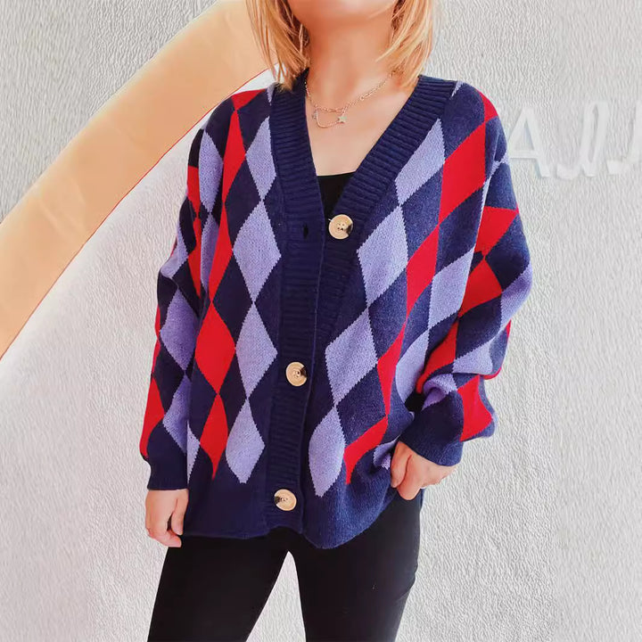 Dames mønstrede cardigan i moderne diamantdesign med store knapper Stilla