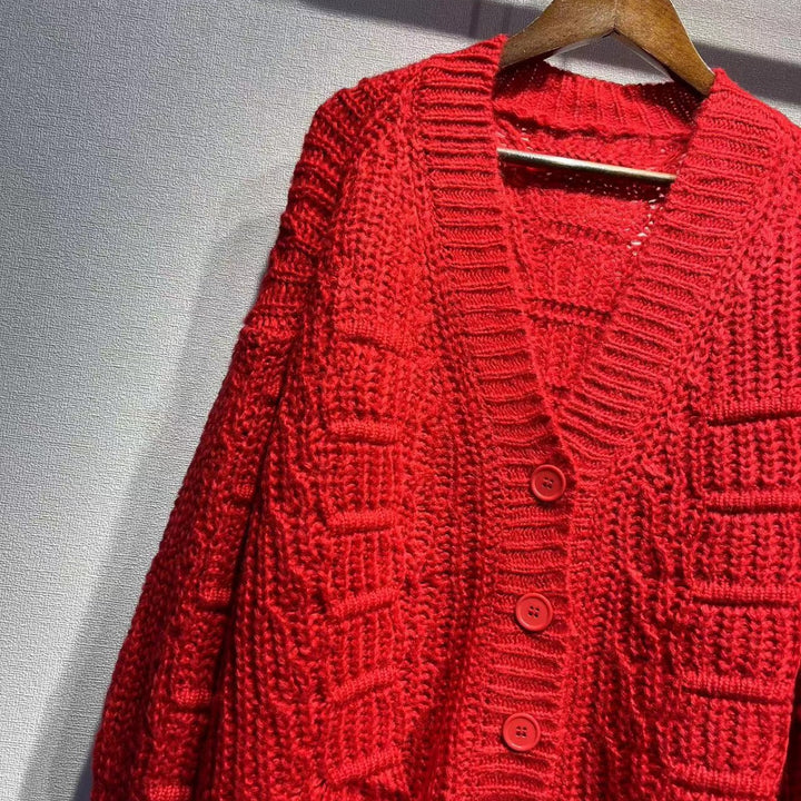 Dame Groftstrikket jakke med oversized skæring og elegante knapper Stilla