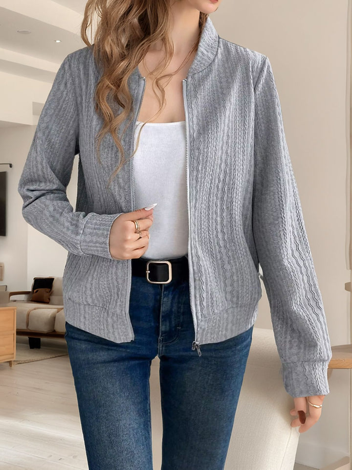 Dame struktureret sweaterjakke i casual snit med moderne lynlås Stilla
