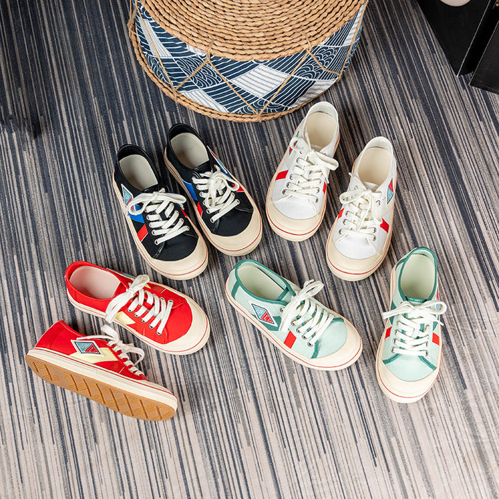 Dame Sneakers i afslappet retro-stil med unikt design og behagelig sål Stilla