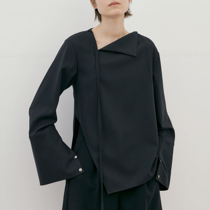 Dame Asymmetrisk Bluse lavet af kvalitetsstof Stilla