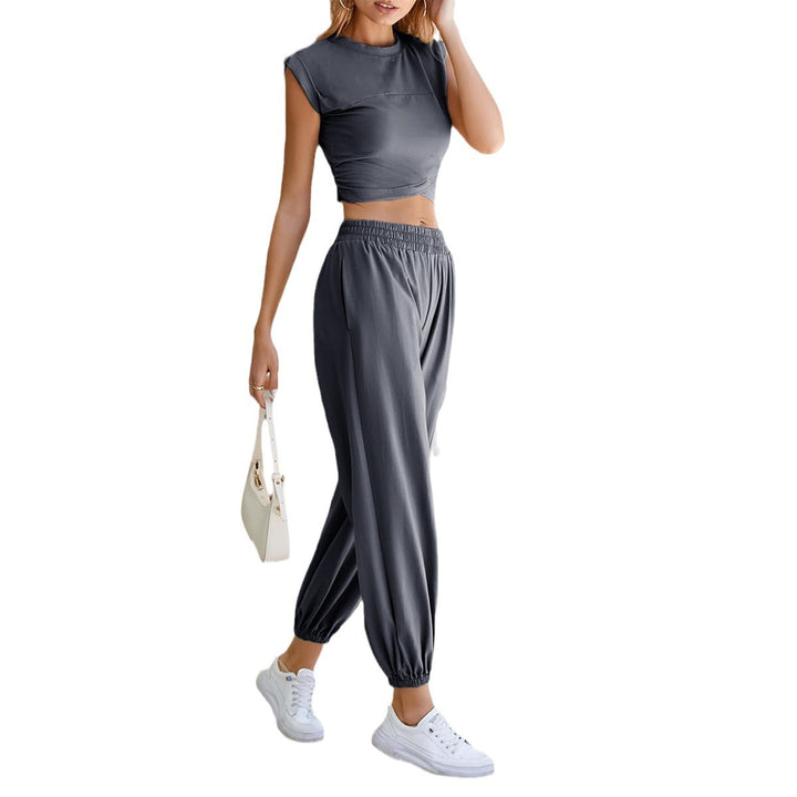 Damen Sporty sæt med kortærmet top og løstsiddende joggingbukser Stilla