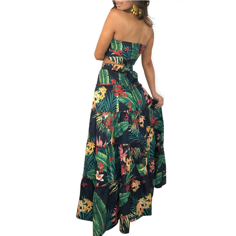 Dame Langt Blomsterkjole med raffineret snit og Cut-Out-top Stilla