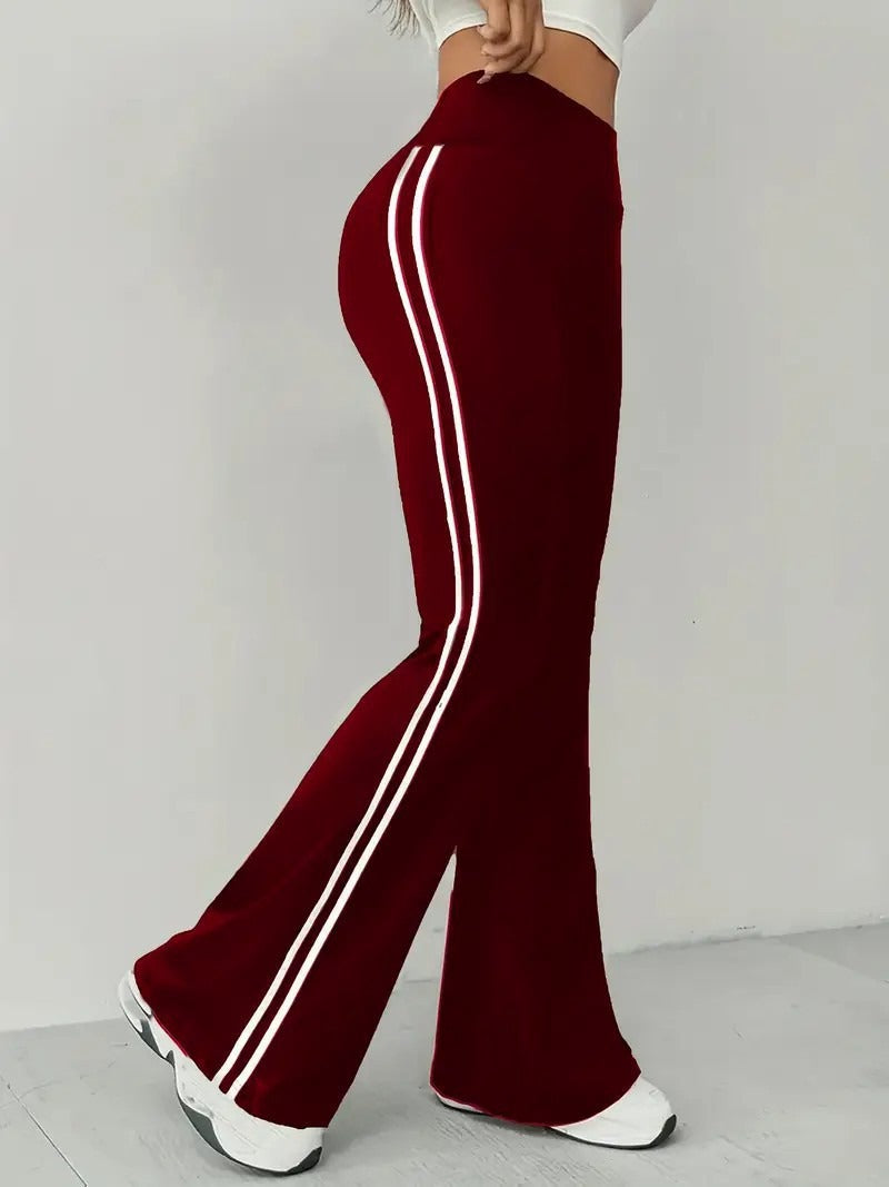 Kvinder Sporty Flared Leggings med Striber Stilla