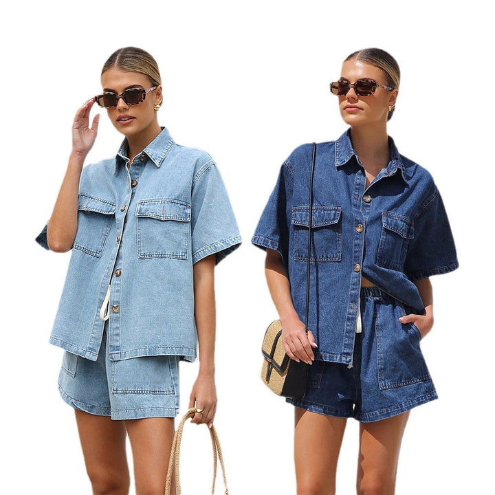 Dame fritidssæt lavet af let denim med dyreprint Stilla