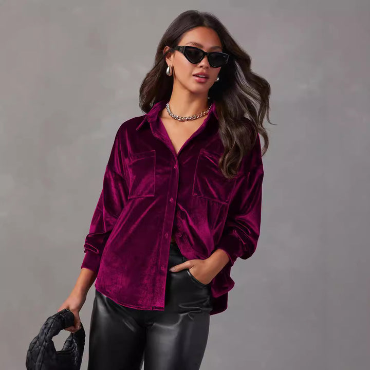 Dame elegant veloursbluse med klassiske lommer og fashionable detaljer Stilla