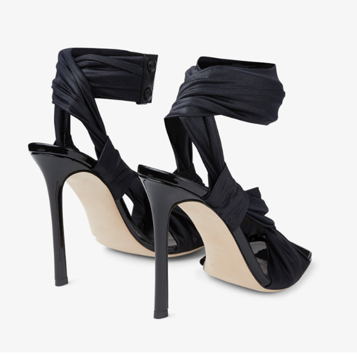 Dame Riemchen High-Heel Sandaler med drejet stofdesign Stilla