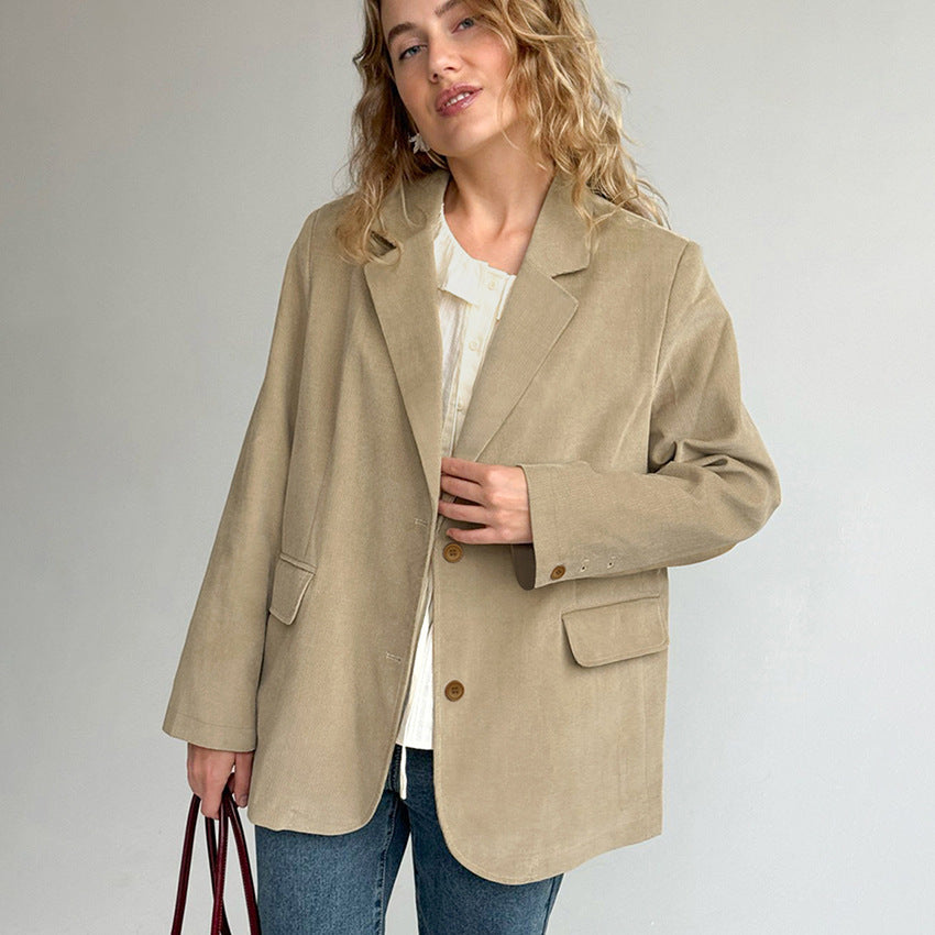 Dame afslappet blazer lavet af blødt cord-stof med lommer og elegant snit Stilla