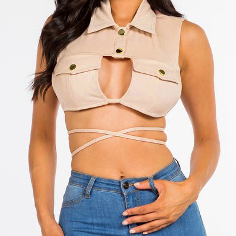 Femme Cropped Button-Up Bluse med Cut-Out-Detail Stilla