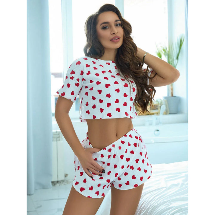 Dame Pyjama-sæt med hjerteligt design og luftig pasform Stilla