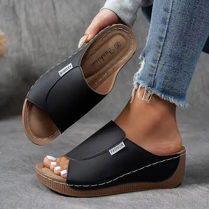 Dame nan anatomisk formet slip-on sandal med ergonomisk kile sål og syet kant søm Skovae