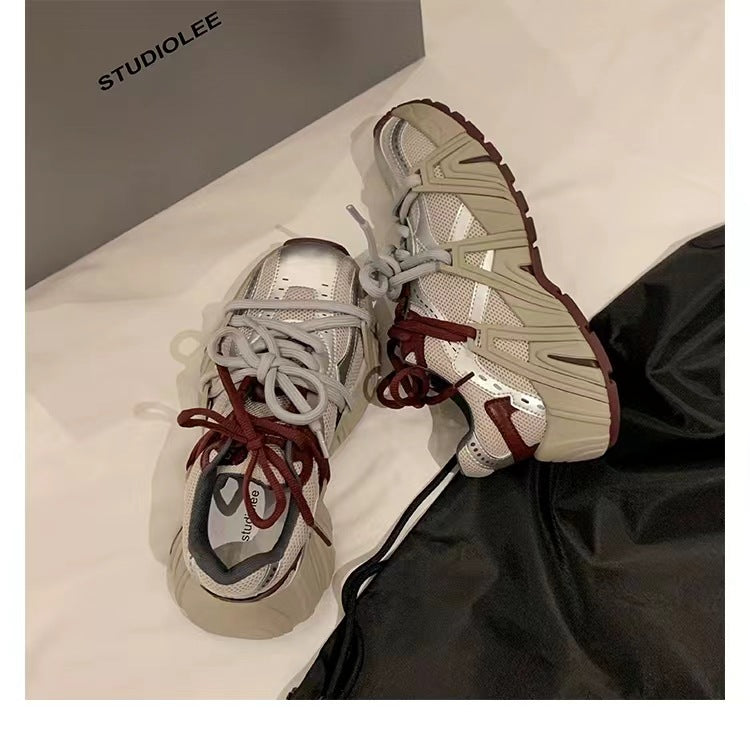 Dame Sporty Sneakers med innovativt design og åndbar mesh-overflade Stilla