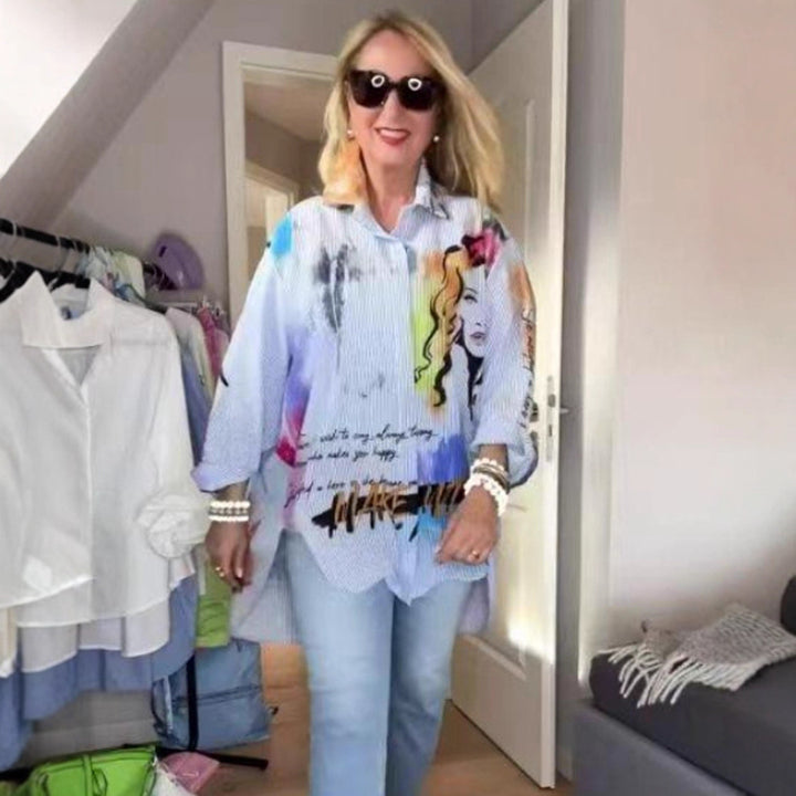 Kvinders kunstnerisk designet oversized bluse med unikt grafisk design Stilla