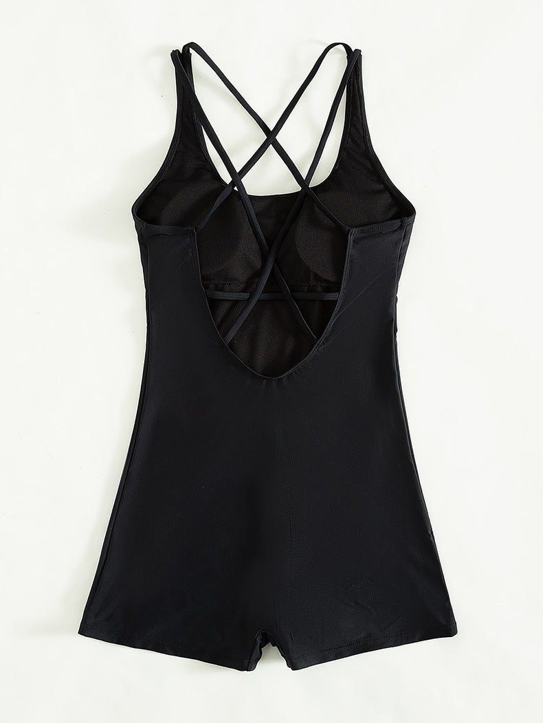 Dame one-piece badedragt med stilfuld ryg-design Skovae