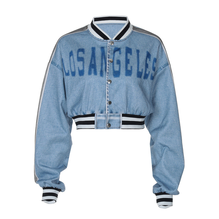 Dame Cropped Denim-Jakke med iøjnefaldende skrift og elastiske manchetter Stilla