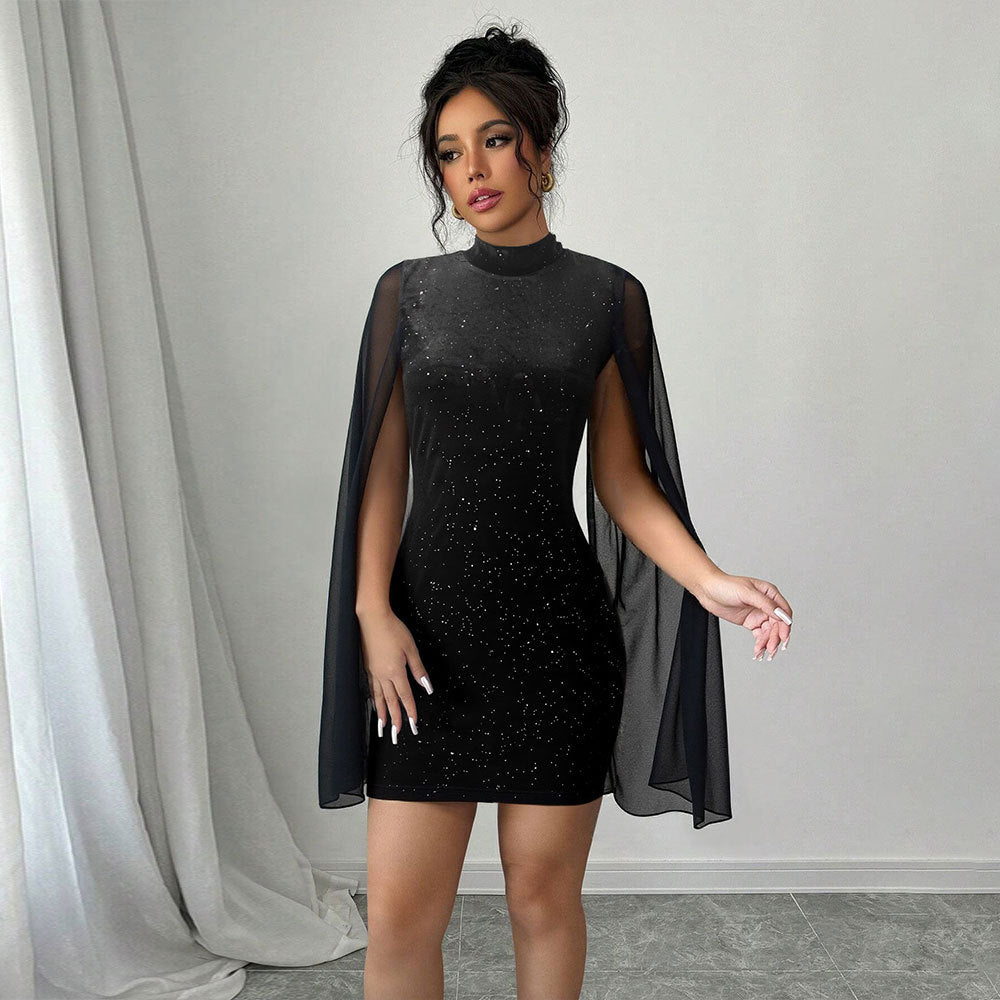Damer cocktailkjole med transparente overlays og glimmer accenter Stilla