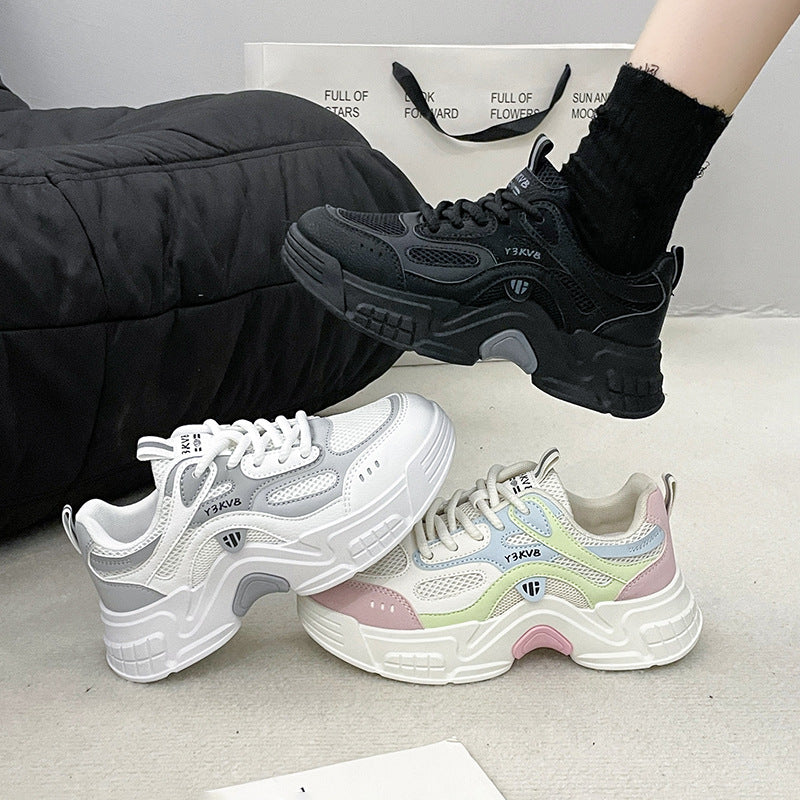 Dame Sporty Komfort-sneakers med åndbar mesh-overflade og dæmpende fodseng Stilla