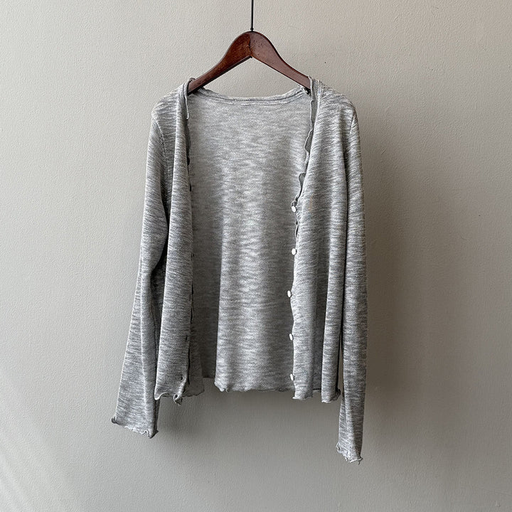 Dame fin strik-cardigan med romantiske ruffle detaljer Stilla