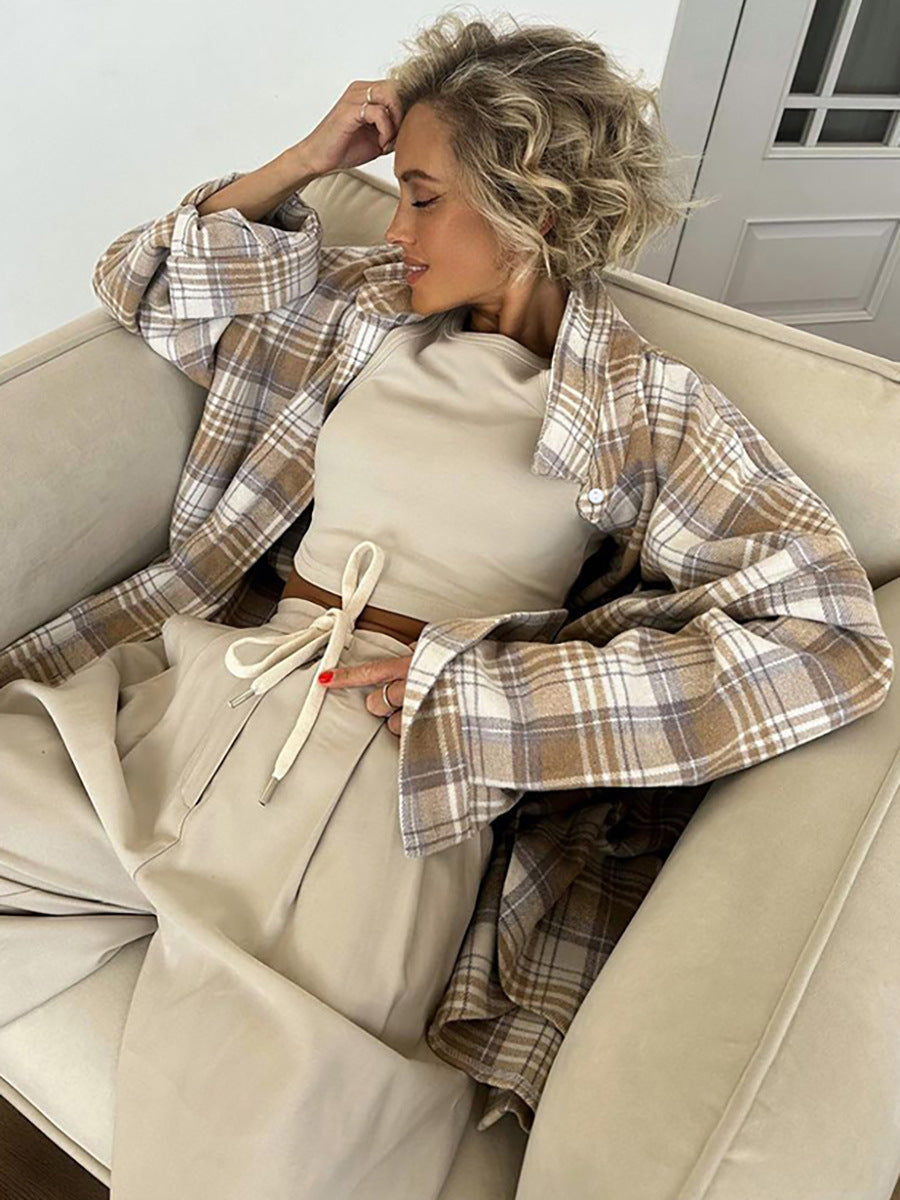 Dame flannel skjortejakke i afslappet oversized stil med ternet design Stilla
