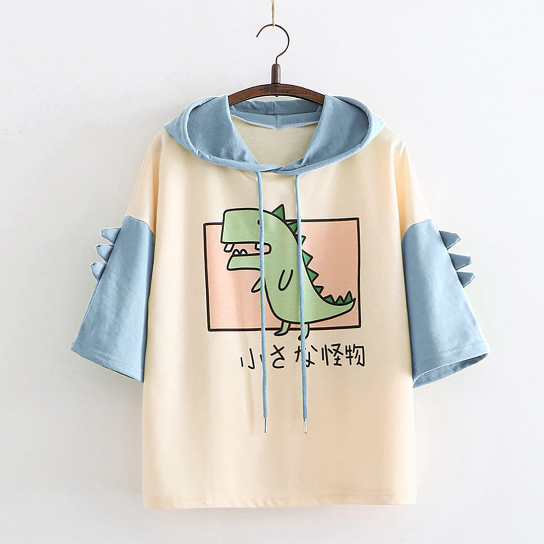 Dame Hoodie-T-shirt med spændende dino-design og stilige 3D-rugfløjter Stilla