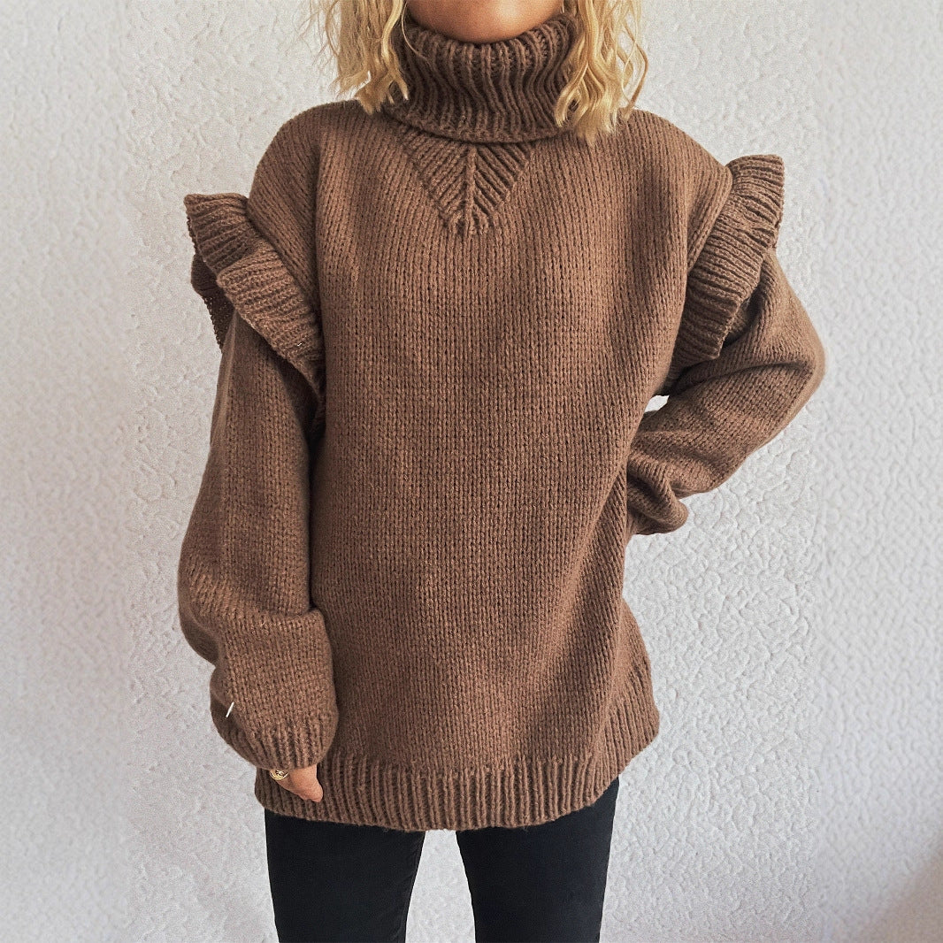 Kvinders strikket sweater med volangdetaljer og høj krave Stilla