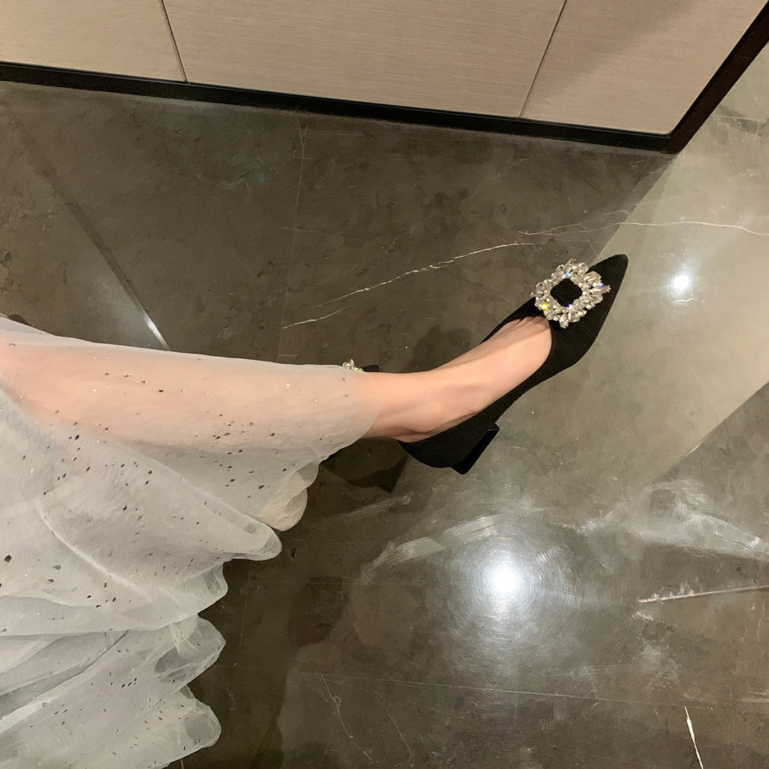 Dame mode Ballerinas med glitrende smykkedetaljer og komfortabel blokhæl Stilla
