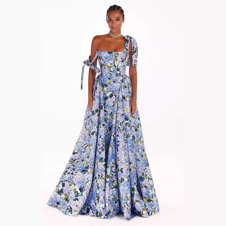 Kvinders elegante maxikjole med off-shoulder stropper og blomstermønster