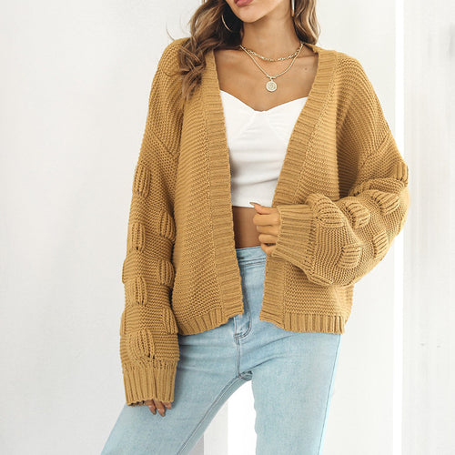 Femme Chunky-strik-cardigan med unikke strukturerede ærmer Stilla