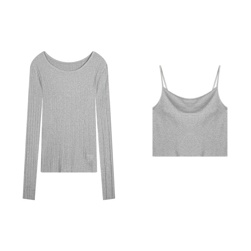 Dame komfortabel longsleeve overdel med fin ribstruktur og aftagelig top Stilla