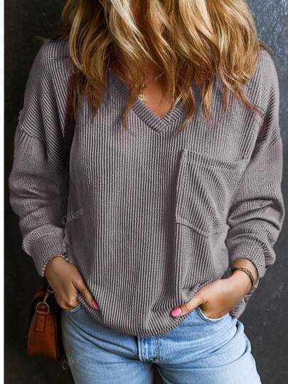 Dame V-hals pullover med brystlomme Stilla