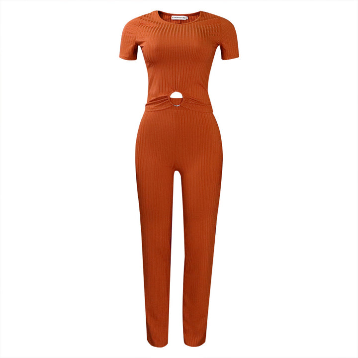 Dame elegant jumpsuit med rynker og trendy cut-out Stilla