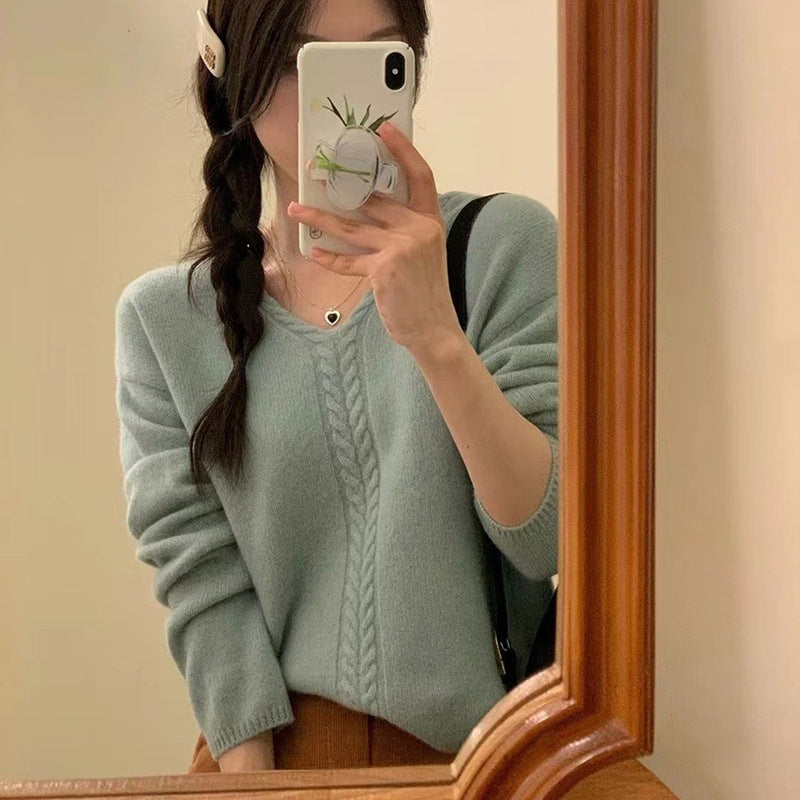 Kvinders oversized V-hals sweater med fint strikket tekstur Stilla