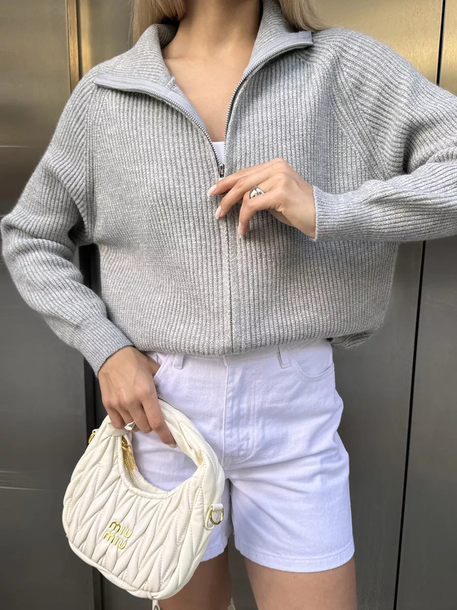 Kvinders fashionable chunky striktrøje med høj krave og fuld lynlås Stilla