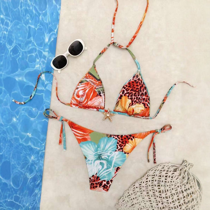 Dame triangel-bikini med blomsterdesign og justerbare bånd Skovae