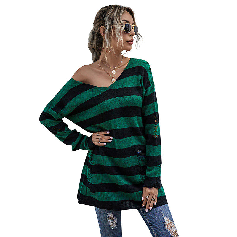 Dame stribet Oversized Pullover med dyb V-udskæring og trendy Cut-Outs Stilla