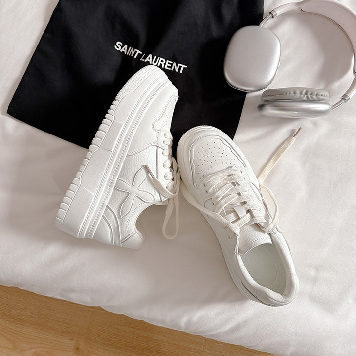 Dame sneakers i moderne chunky-stil med høj plateau Stilla