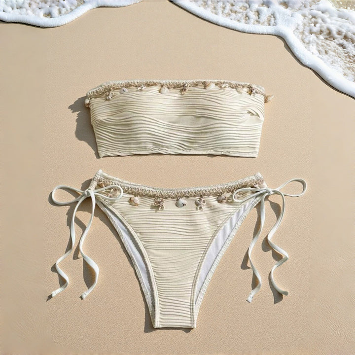 Dame bandeau-bikini med raffinerede muslingedetaljer Skovae