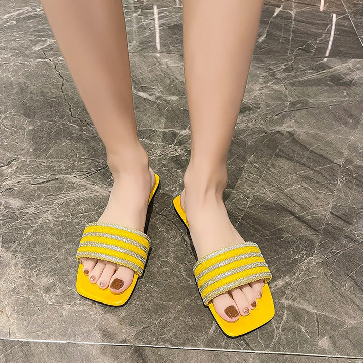 Dame Slip-On Sandaler med glitrende stribedesign Stilla