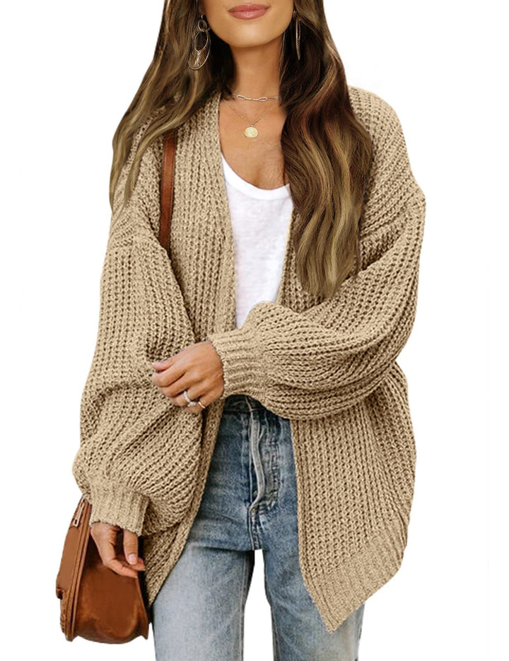 Kvinders chunky strikket cardigan med en afslappet pasform og sænkede skuldre Stilla