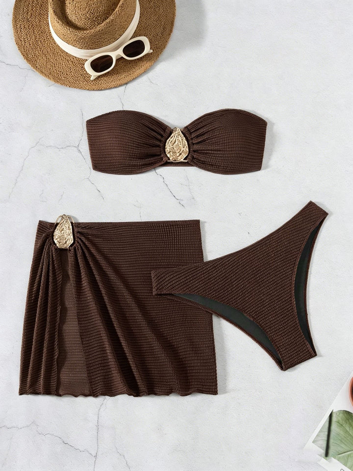 Dame bandeau bikini sæt med dekorativt indpaknings nederdel Skovae