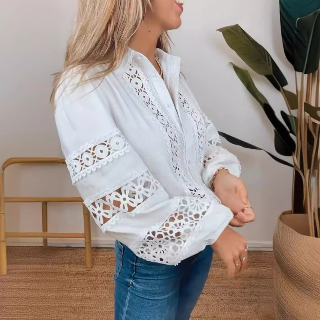 Damer med hæklede spidser skjorte-bluse med V-hals, gennemboret broderi og ballonærmer Skovae