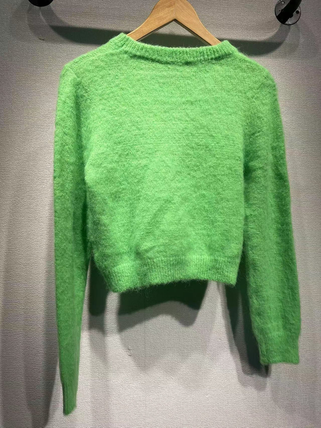 Dame sweater med sødt dyremotiv og fluffy tekstur Stilla