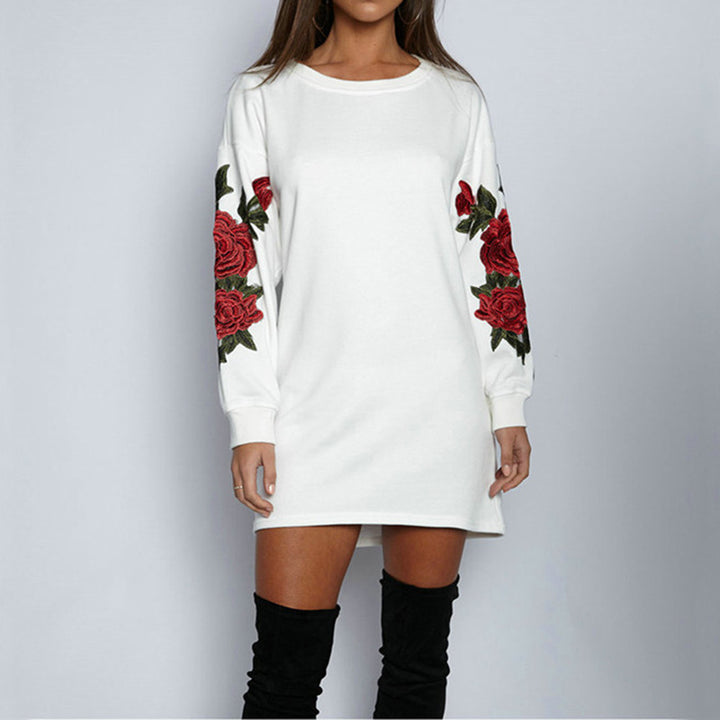 Kvinders sweatshirt kjole med blomsterbroderi design og brede ærmer Stilla