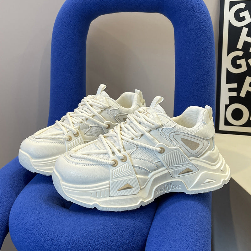 Dame sneakers i urban stil med trendy dæmpningsteknologi og åndbare mesh-indlæg Stilla